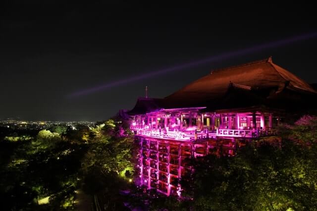 BREST CANCER AWARENESS CAMPAIGN 2013 KIYOMIZUDERA LIGHTUP<br />2013.10.01<br />DIRECTION / PRODUCTION / DESIGN