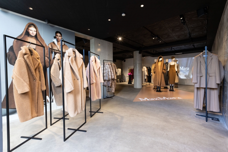 Max Mara Group<br />Autumn / Winter 2023 Collections<br />2023.05.24 & 05.25<br />DIRECTION / PRODUCTION